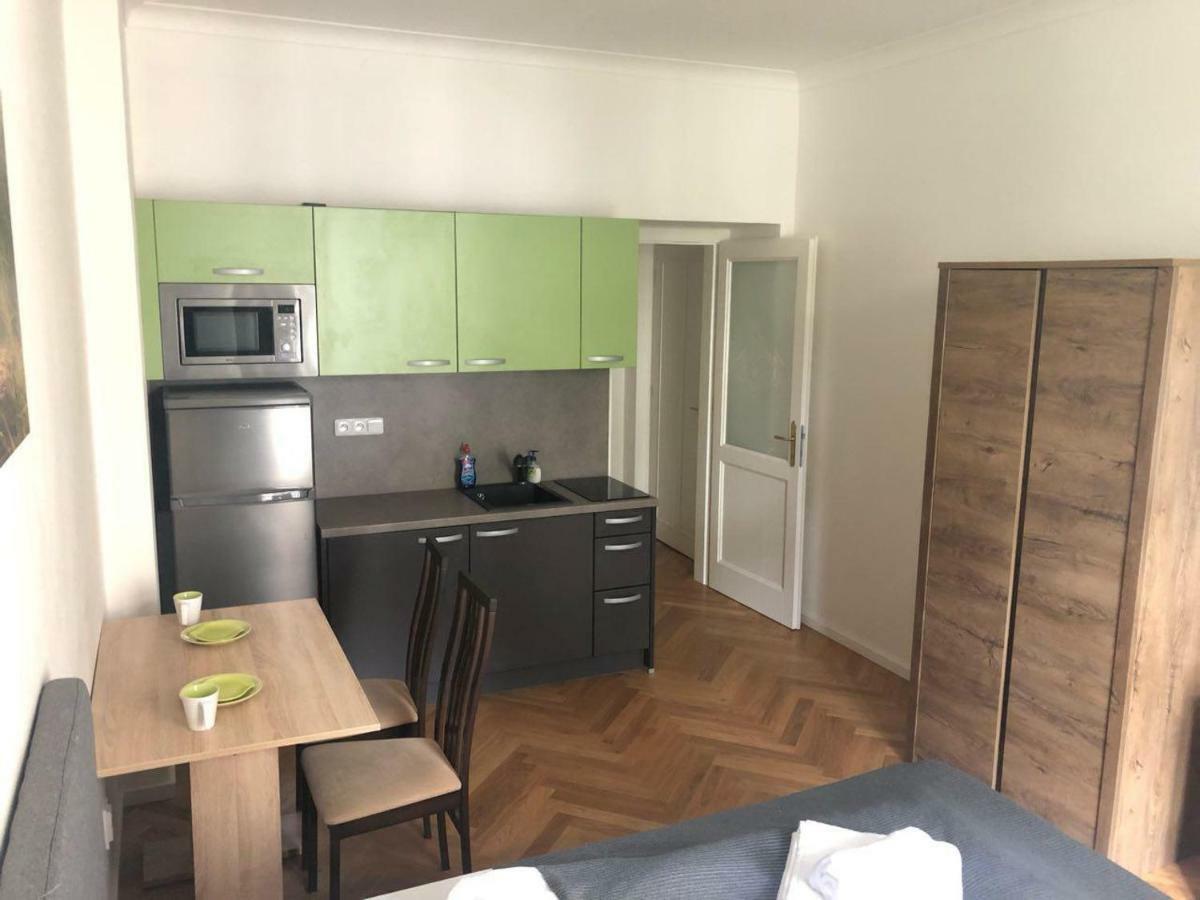 Friendly Apartments In Praga Exterior foto