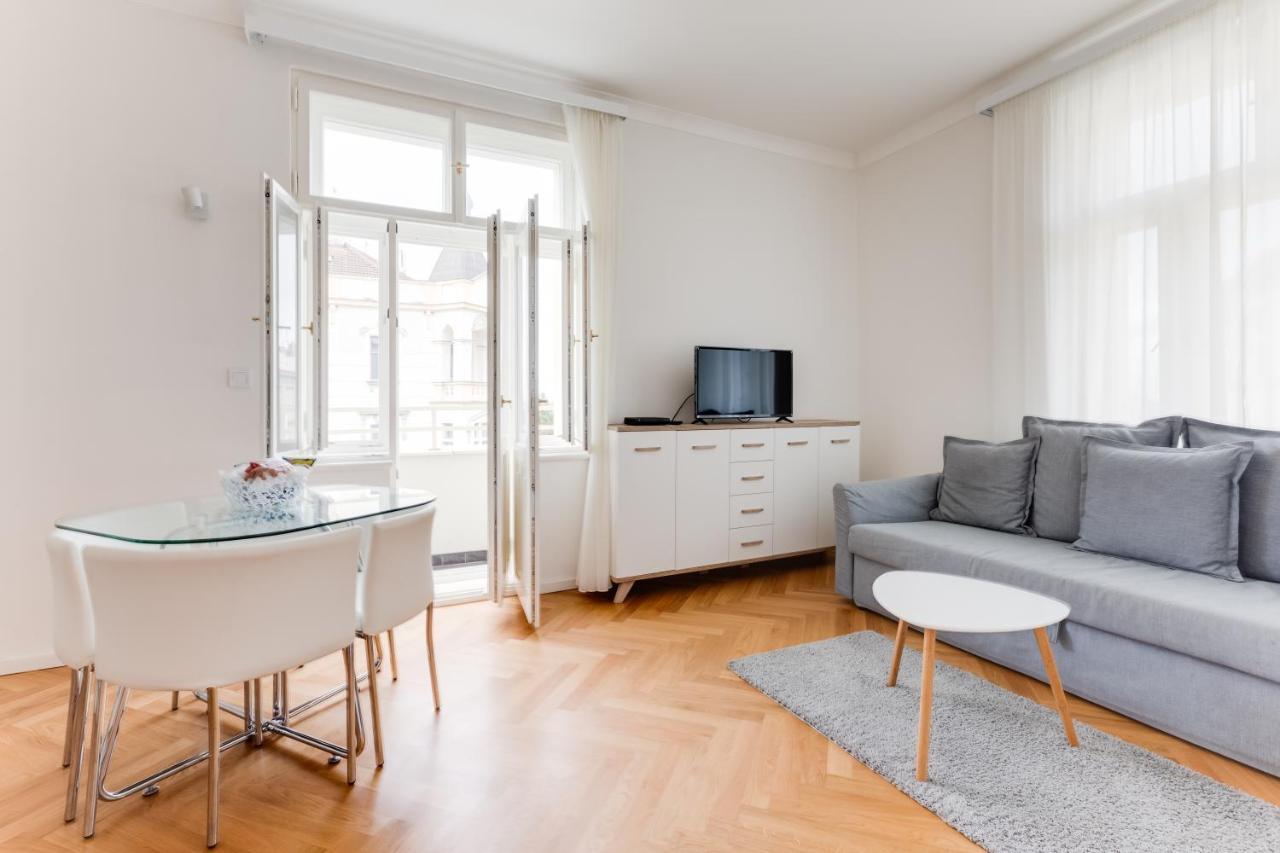 Friendly Apartments In Praga Exterior foto