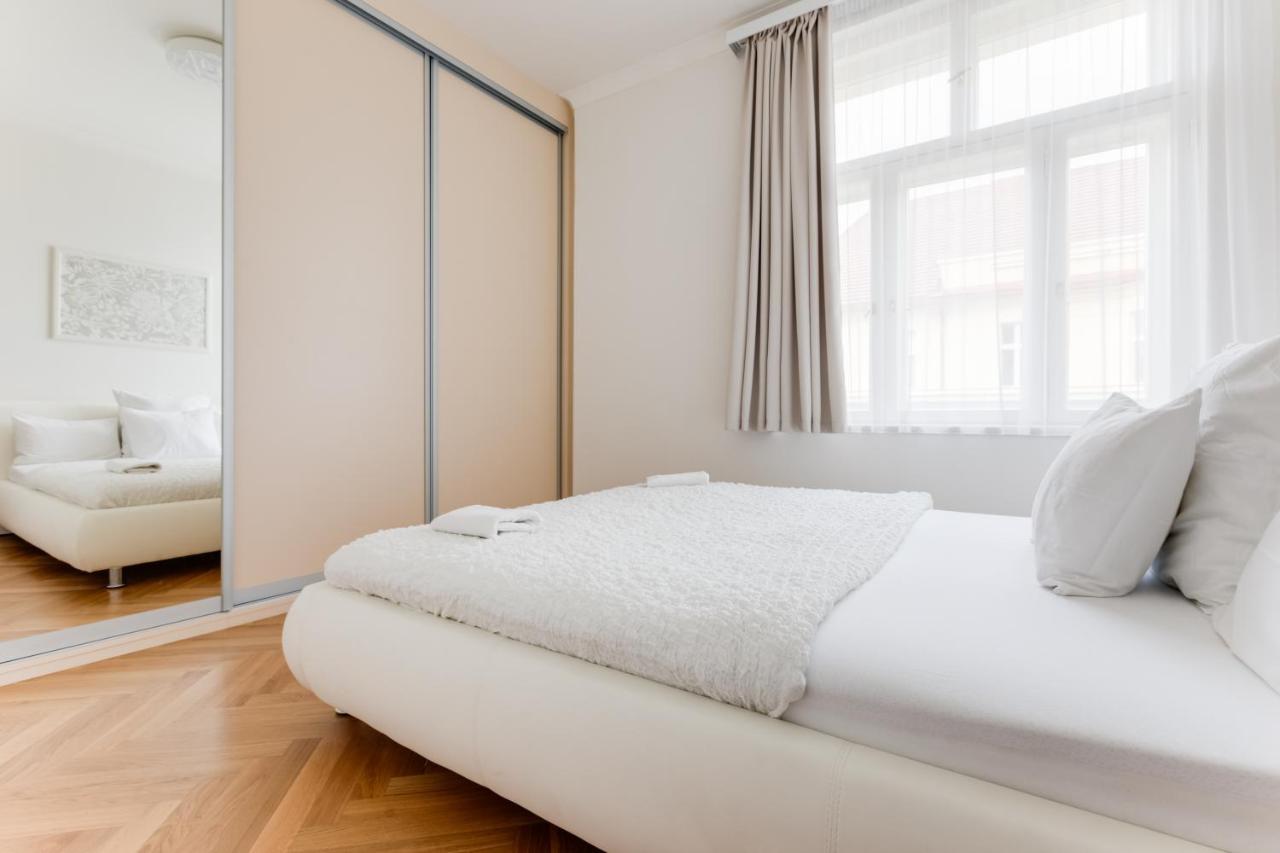 Friendly Apartments In Praga Exterior foto