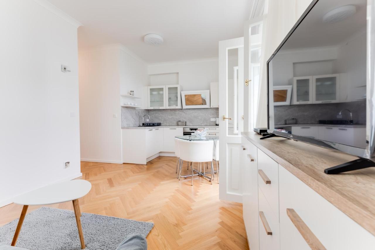 Friendly Apartments In Praga Exterior foto