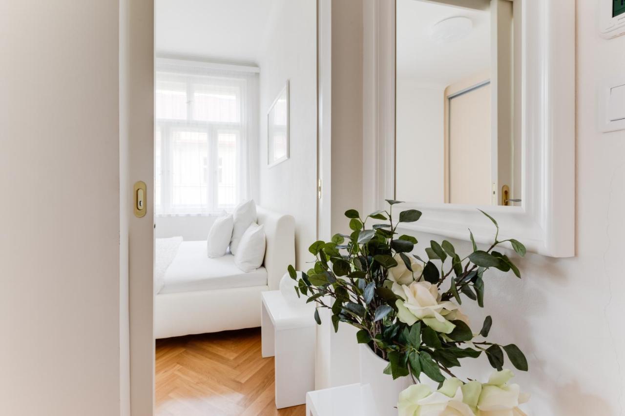 Friendly Apartments In Praga Exterior foto