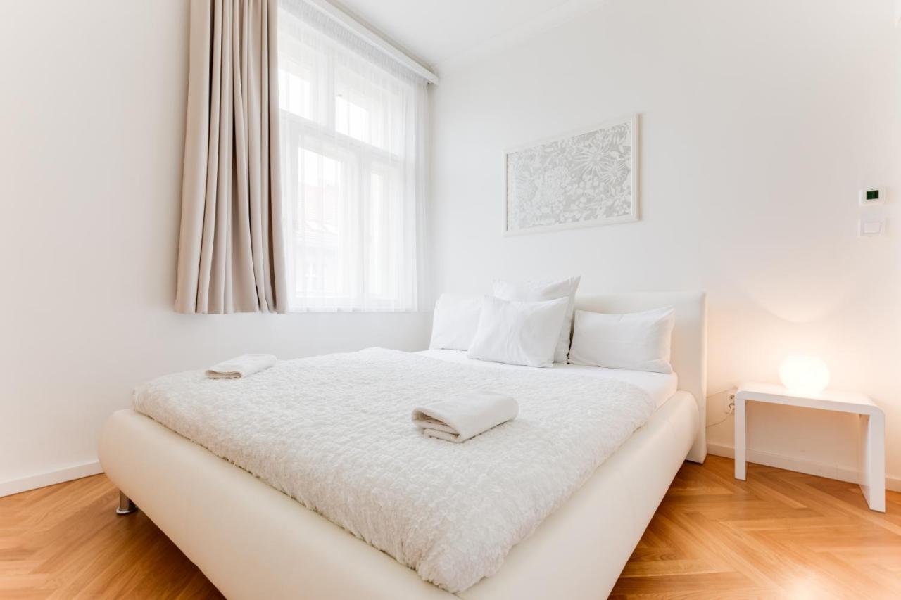 Friendly Apartments In Praga Exterior foto