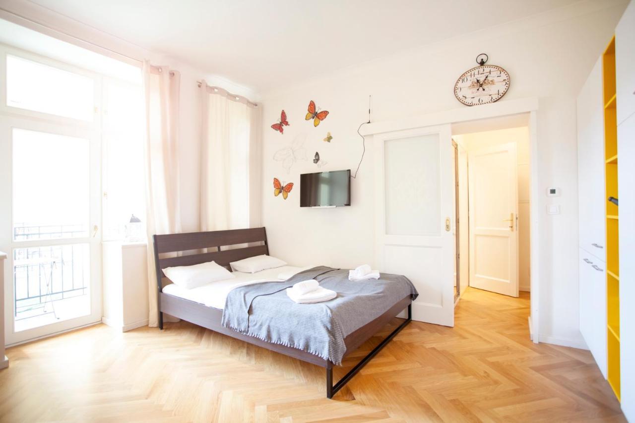 Friendly Apartments In Praga Exterior foto