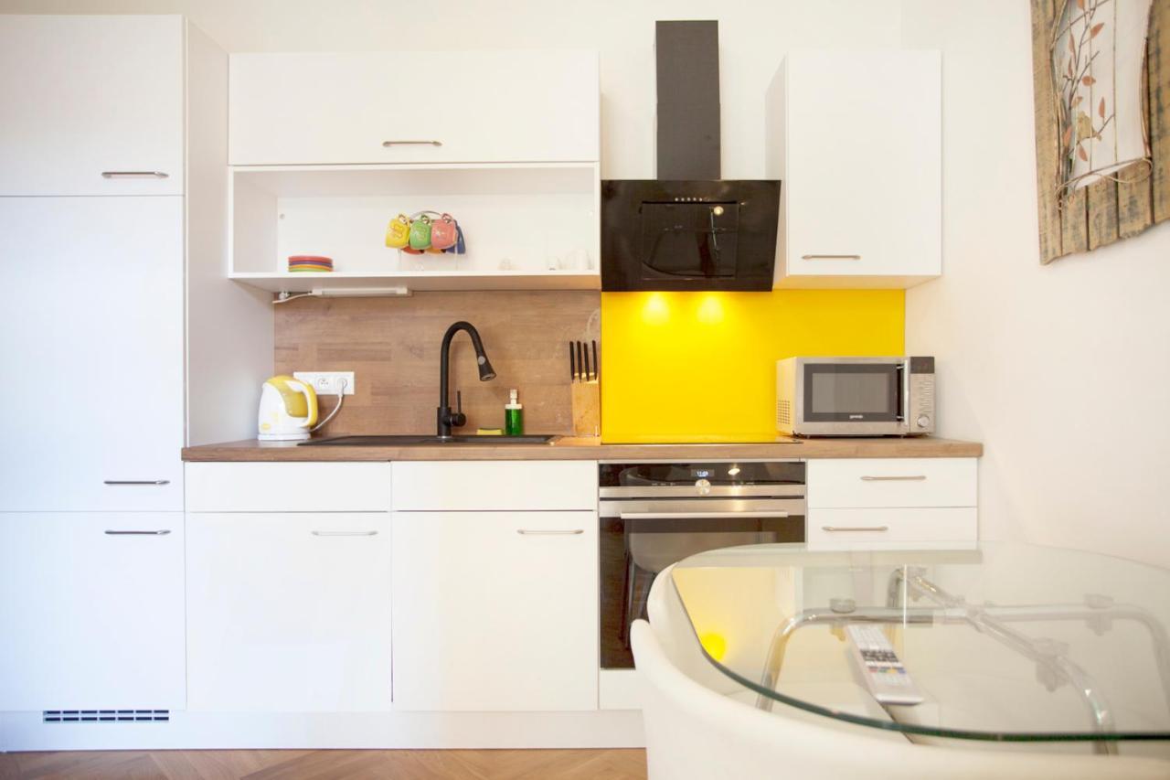 Friendly Apartments In Praga Exterior foto